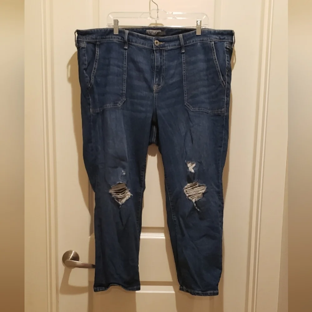 Torrid Womens Blue Distressed Boyfriend Jeans